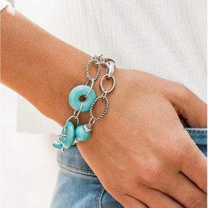 ❤️4 for $20❤️ Absolutely Artisan Blue bracelet Paparazzi